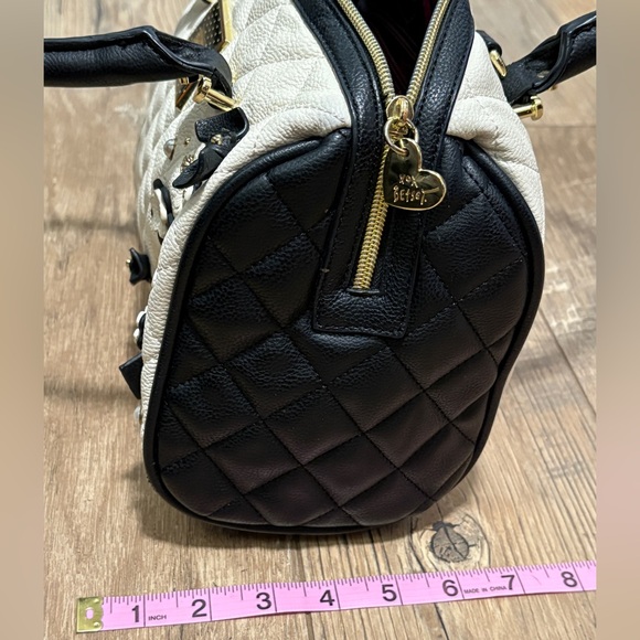 Betsey Johnson White and Black Quilted Satchel - Picture 3 of 7